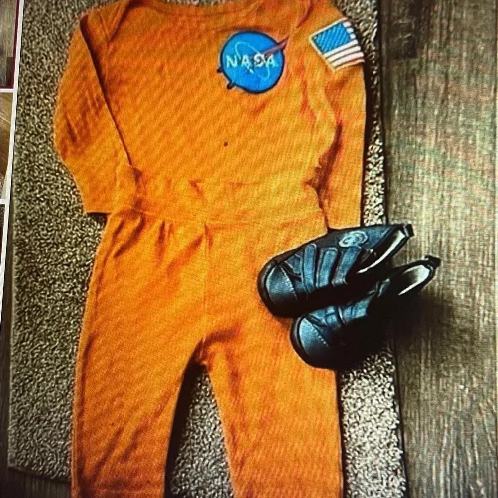 Baby Astronaut costume (Halloween) 12M
